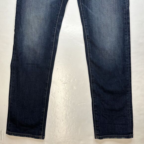 Uniqlo Straight Leg Jeans Mens 31 Denim Blue Jean Dark Wash Distressed - Picture 8 of 11